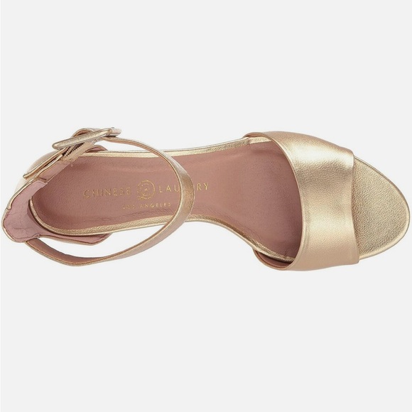 NWT Chinese Laundry Rumor Heel in Metallic Gold - Picture 3 of 13